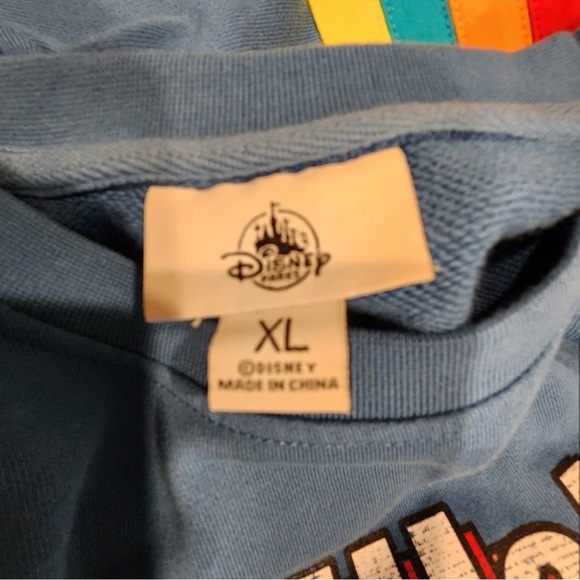 Men’s Walt Disney World retro rainbow blue striped sweatshirt Size XL - Picture 4 of 4